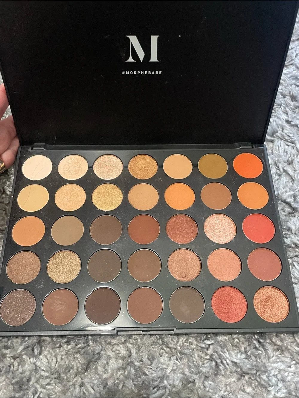 Morphe 35OS. 35  Shimmer Nature Glow Eyeshadow Palette 100% authentic makeup